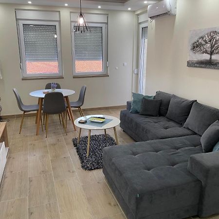 Dream House Apartman Paraćin Kültér fotó