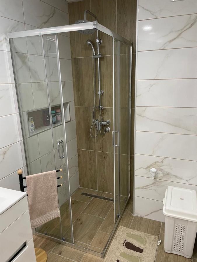Dream House Apartman Paraćin Kültér fotó